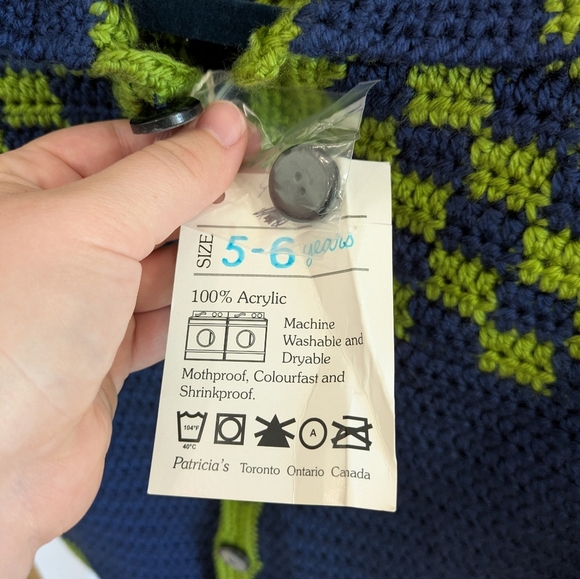 Handmade In Canada Knit Sweater - Picture 4 of 6